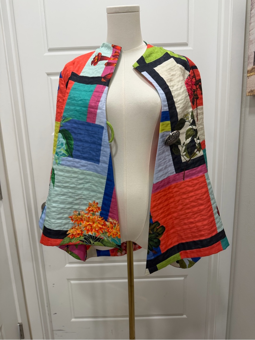 IC Collection Multi Print Lightweight Jacket - Picture 11 of 12